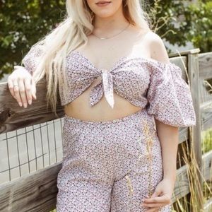 KITTENISH two piece floral set🌸💛